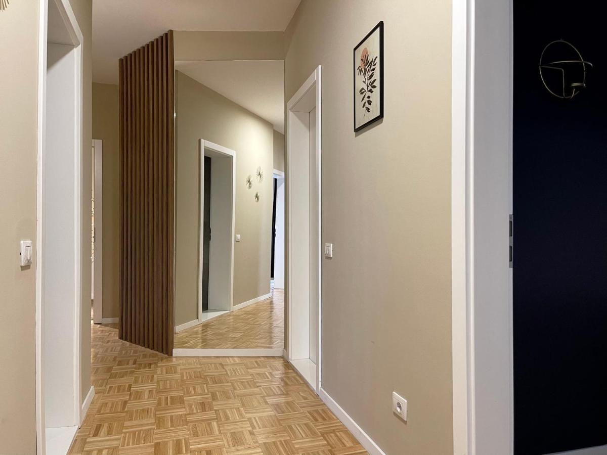 Premium Apartments Gjakova Екстер'єр фото